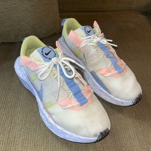 Nike Crater Impact Cashmere/Aluminum/Lime Ice/Pale Coral Women's Sneakers Size 6